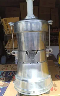آبمیوه گیری صنعتی