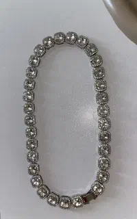گردنبند چِین