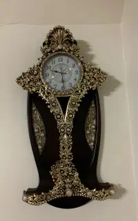 ساعت دیواری