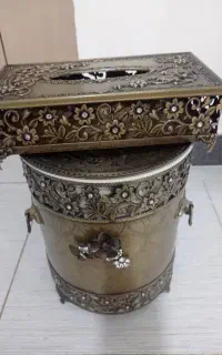 سطل و جای دستمال کاغذی