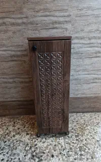جاکفشی چوبی قهوه ای