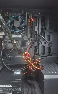 کیس گرین i5 12400 رم۱۶ هارد ssd 1tb