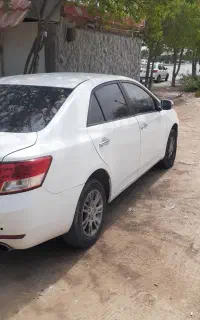 آریو زوتی مدل۹۶ بدون رنگ کم کار