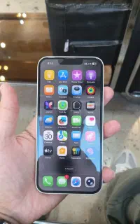 آیفون ۱۳ نرمال