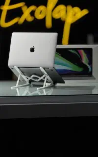 لپ تاپ اپل MacBook pro M2  سایکل ۴ با کارتن اصلی