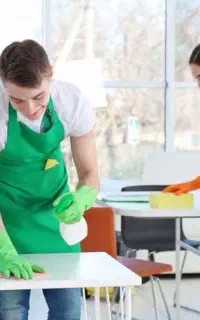 شرکت خدماتی نظافتی تمیزکاری