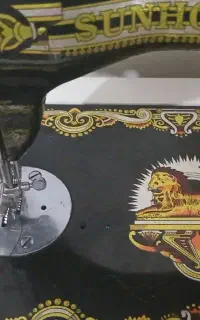 چرخ خیاطی سان هوس برقی