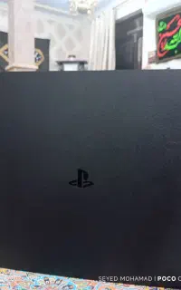 PS4 slim 1TB