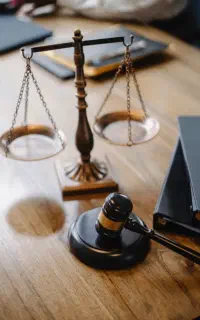 وکیل پایه یک/حقوقی/کیفری/خانواده/جنایی