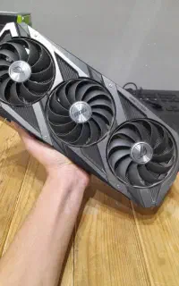 rx6800 ROG strix