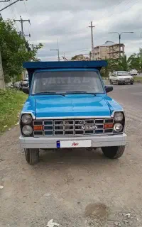 نیسان آبی
