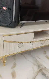 میزتلویزیون