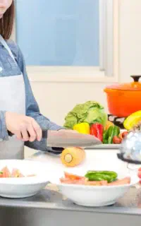 نیروی خانم برای امور منزل
