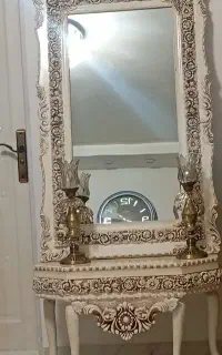 ایینه کنسول همراه با شمعدان