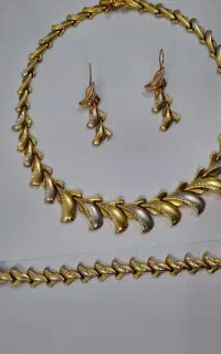 سرویس طلا و دستبند طلا