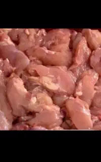 خورده گوشت مرغ