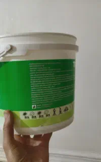 سطل پلاستیکی و حلبی با دسته و درب