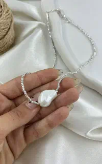 گردنبندی آبکاری نقره مینیمال مرواریدی وارداتی