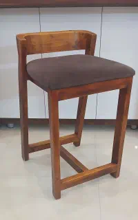 صندلی اپنی چوبی در حد تخفیف به خریدار