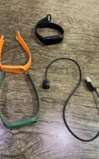 دستبند سلامتی شیائومی مدل Mi Band 6