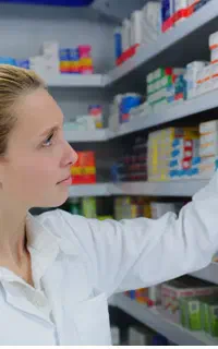آموزش تکنسین داروخانه و دستیاردندانپزشک و hse