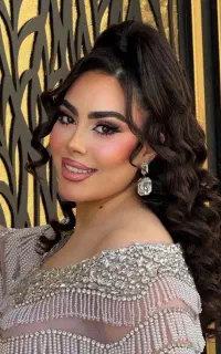 میکاپ شنیون عروس و همراهی همراه با آموزش و تخفیفات