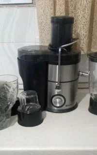 آبمیوه گیری چند کاره