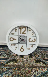 ساعت دیواری
