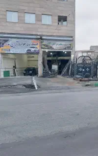 مغازه تجاری ۱۰۰ متر