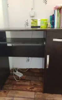 میز تحریر / کامپیوتر