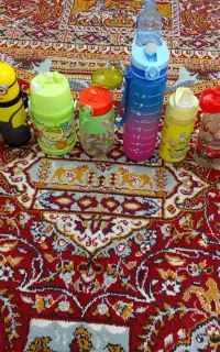 قمقمه و ظرف غذا و رنده چند کاره