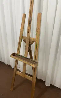 سه پایه هنری