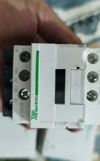 لیبل زن و چنتا ابزار الات