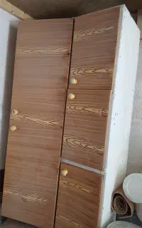 کابینت دیواری فلزی