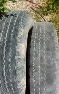 لاستیک جلو نیسان.  دنا.  ۷۰۰۱۶