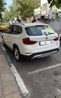 bmw   x1