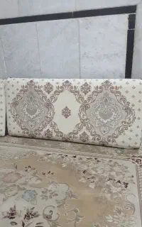 پنج عدد پشتی صحیح و سالم درحد نو ۲میلیون هفتصد