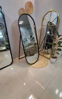 آینه قدی کپسولی (پایه زاویه دار)