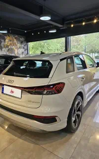 ائودی q4