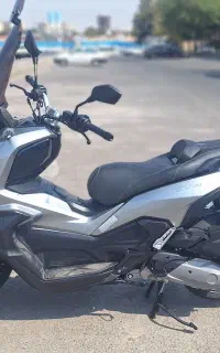 موتور سیکلت همتاز adv 160 اسکوتر