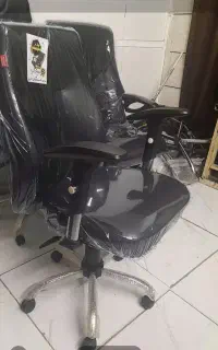 اداری چرخدار صندلی