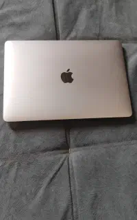 مک بوک m1 pro