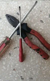 خدمات فنی در محل شما(خانه. جاده)