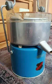 ابمیوه گیری شارپ