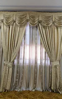 پرده با جنس اصلی