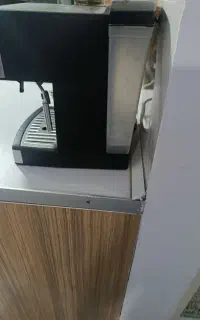 یک دستگاه قهوه در حد نو