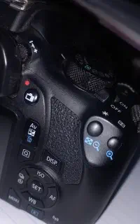 دوربین Canon 1300D