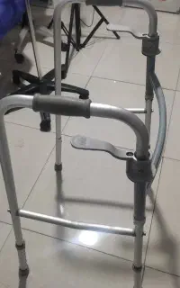 خدمات پزشکی و پرستاری در منزل
