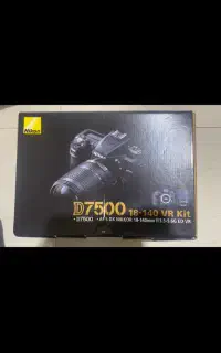 دوربین نیکون D7500