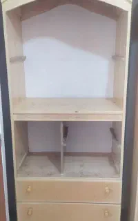 قفسه کتابخانه و کمد